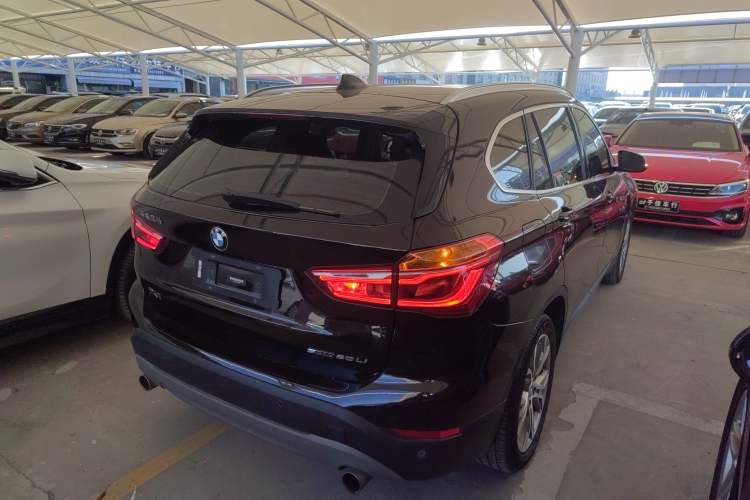 Used BMW X1 2018 sDrive20Li Leading Model Rear Right 45 Deg