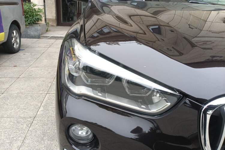 Used BMW X1 2018 sDrive18Li Luxury Model Right Front Headlight