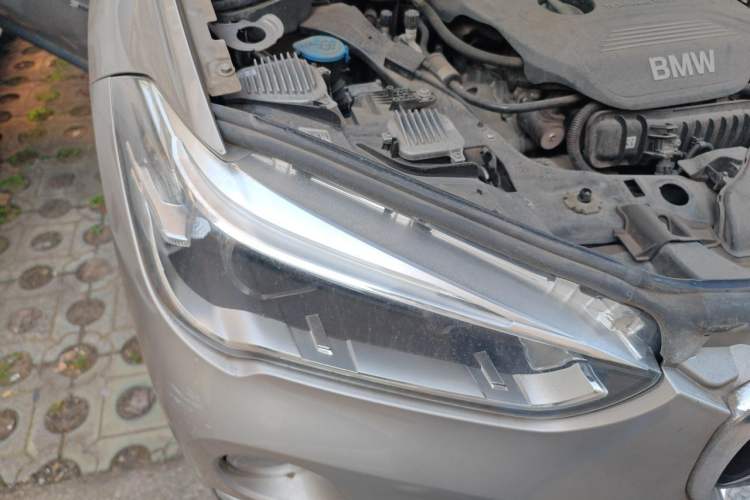 Used BMW X1 2018 sDrive18Li Luxury Model Right Front Headlight