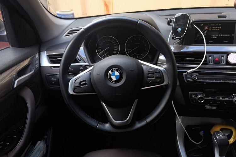 Used BMW X1 2018 sDrive18Li Luxury Model Steering Wheel