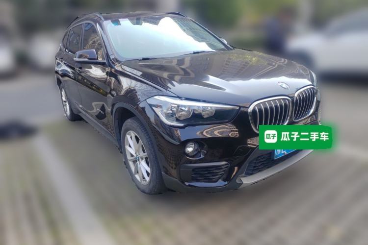 Used BMW X1 2018 sDrive18Li Fashion Model Front Right 45 Deg