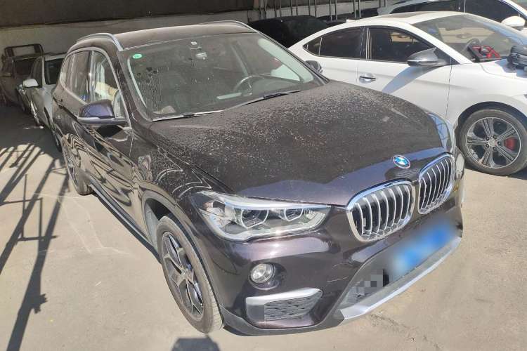 Used BMW X1 2018 xDrive20Li Luxury Edition Front Right 45 Deg
