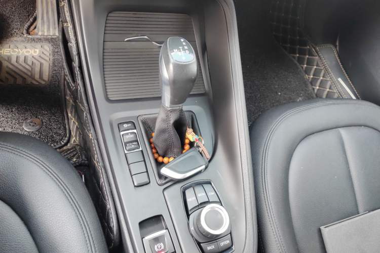 Used BMW X1 2018 sDrive18Li Fashion Model Gear Lever