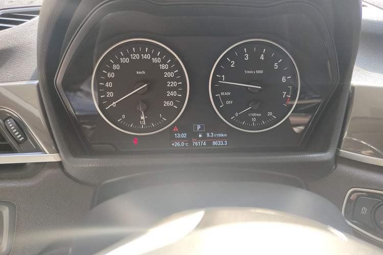Used BMW X1 2018 xDrive20Li Luxury Edition Instrument Cluster
