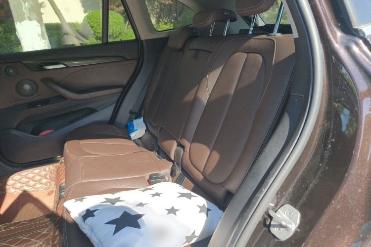 Used BMW X1 2018 xDrive20Li Luxury Edition Interior 4