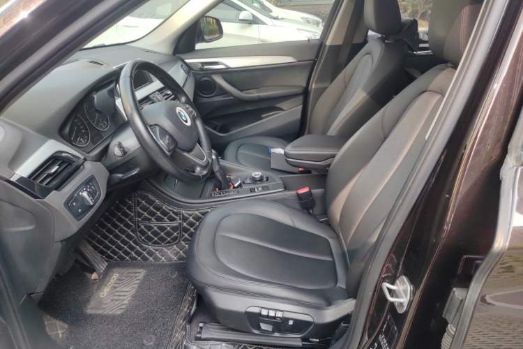 Used BMW X1 2018 sDrive18Li Fashion Model Left Front Seat