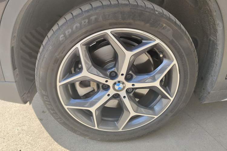 Used BMW X1 2018 xDrive20Li Luxury Edition Left Front Wheel Hub