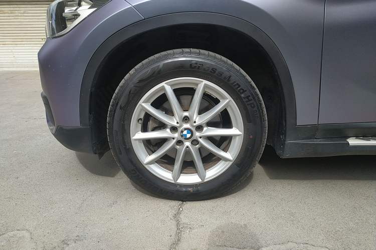 Used BMW X1 2018 sDrive18Li Fashion Model Left Front Wheel Hub