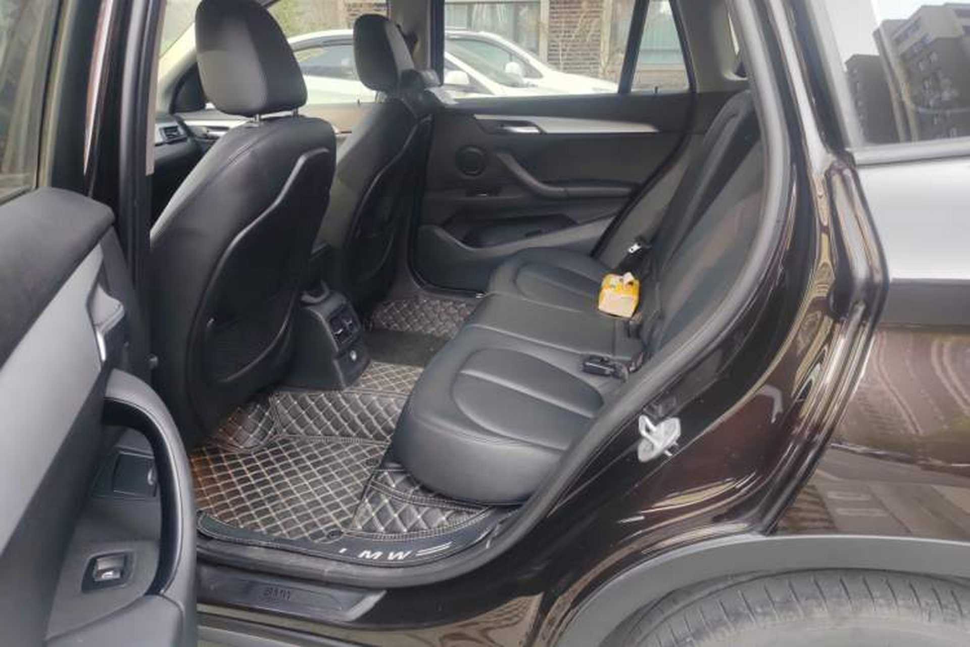Used BMW X1 2018 sDrive18Li Fashion Model Left Rear Seat