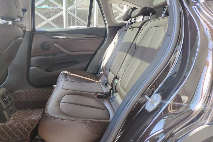 Used BMW X1 2018 xDrive20Li Luxury Edition Left Rear Seat
