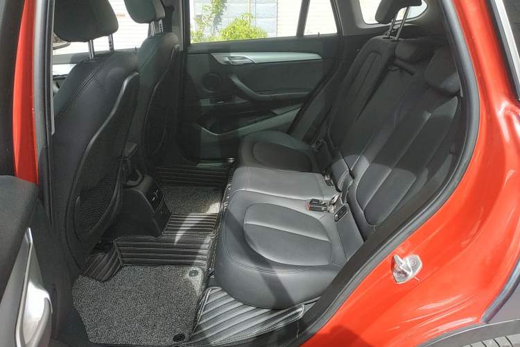 Used BMW X1 2018 sDrive18Li Fashion Model Left Rear Seat