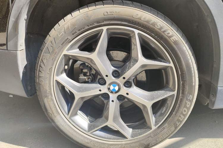 Used BMW X1 2018 xDrive20Li Luxury Edition Right Rear Wheel Hub