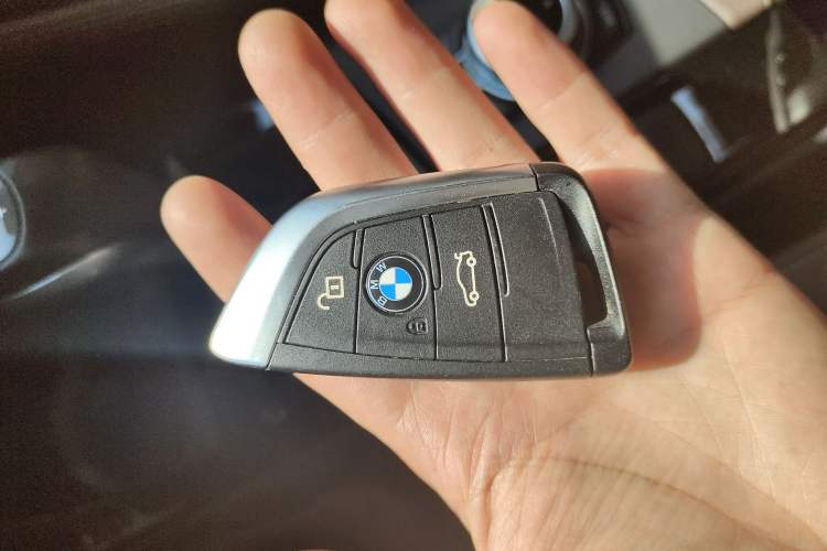 Used BMW X1 2018 xDrive20Li Luxury Edition Vehicle Key