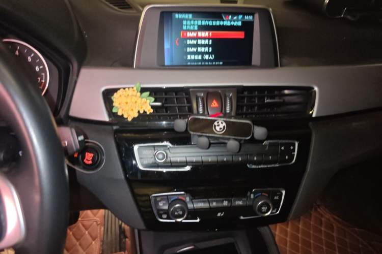 Used BMW X1 2018 sDrive20Li Leading Model Audio And AC Panel