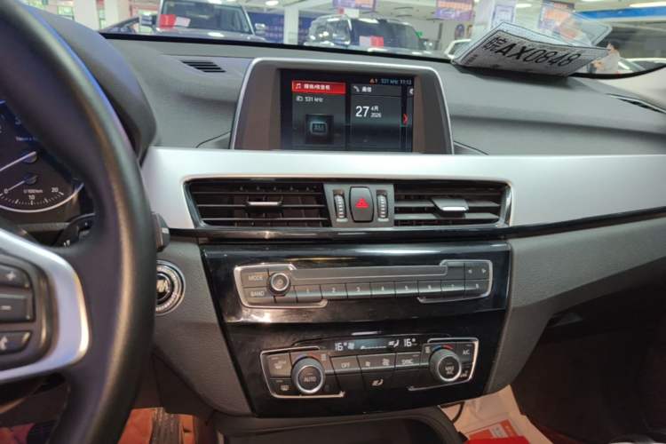 Used BMW X1 2018 sDrive20Li Leading Model Audio And AC Panel
