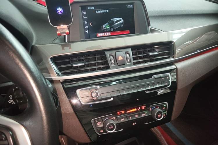Used BMW X1 2018 sDrive18Li Luxury Model Audio And AC Panel