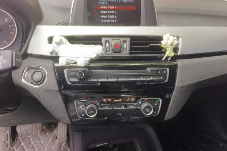 Used BMW X1 2018 sDrive18Li Fashion Model Audio And AC Panel