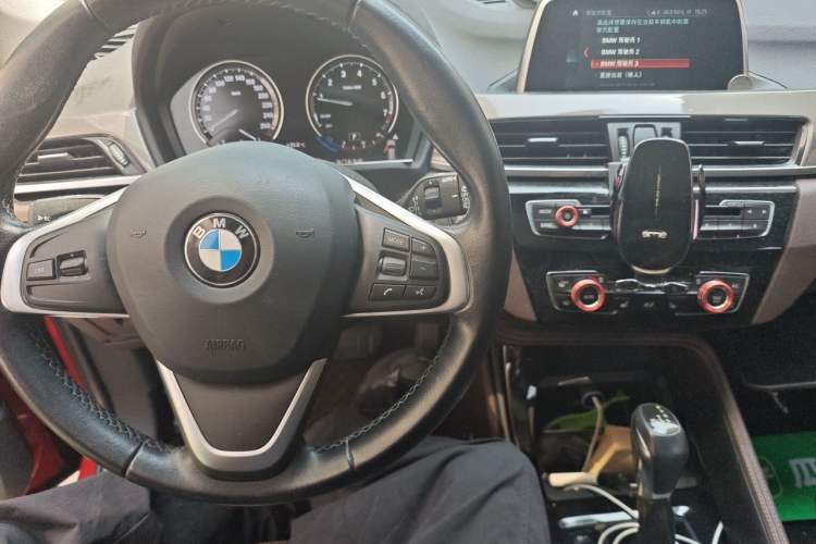 Used BMW X1 2018 xDrive20Li Luxury Edition Audio And AC Panel