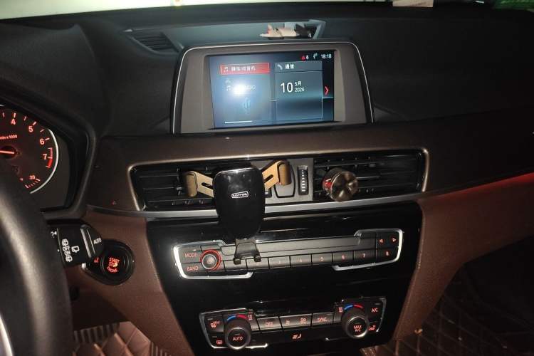 Used BMW X1 2018 sDrive18Li Luxury Model Audio And AC Panel