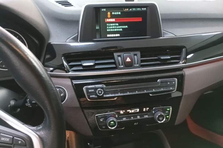 Used BMW X1 2018 sDrive18Li Luxury Model Audio And AC Panel