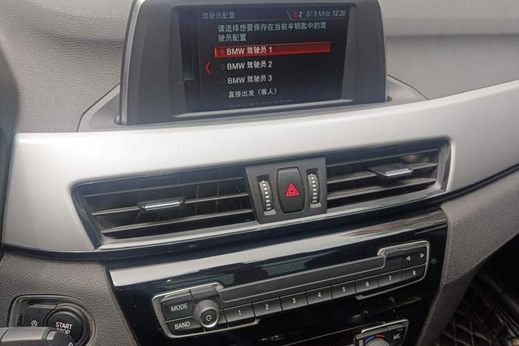 Used BMW X1 2018 sDrive18Li Fashion Model Audio And AC Panel