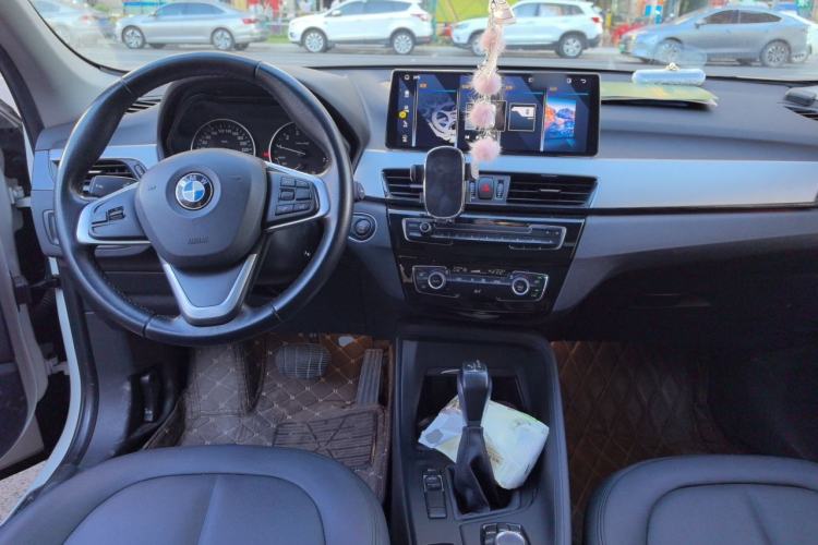 Used BMW X1 2018 sDrive18Li Fashion Model Center Console
