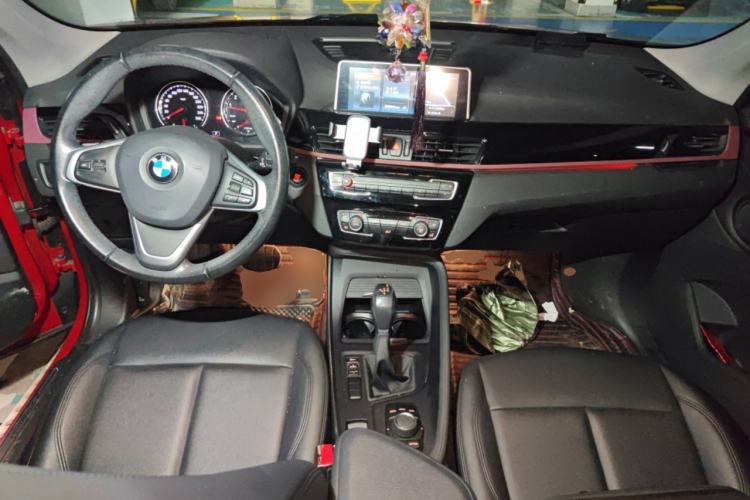 Used BMW X1 2018 sDrive20Li Leading Model Center Console