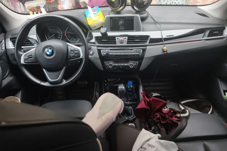 Used BMW X1 2018 sDrive18Li Luxury Model Center Console