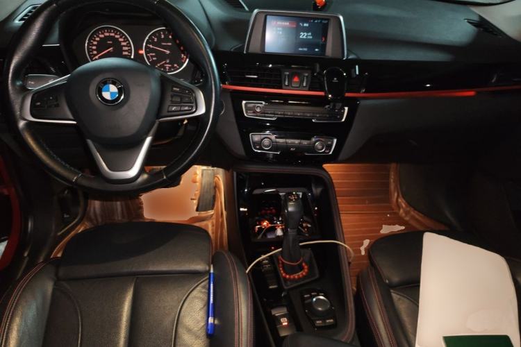 Used BMW X1 2018 sDrive18Li Luxury Model Center Console