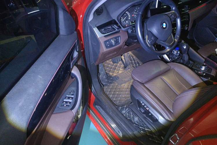 Used BMW X1 2018 xDrive20Li Luxury Edition Driver Seat