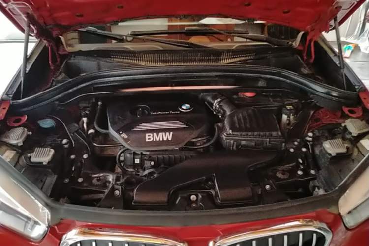 Used BMW X1 2018 sDrive18Li Luxury Model Engine Bay