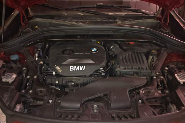 Used BMW X1 2018 sDrive20Li Leading Model Engine Bay