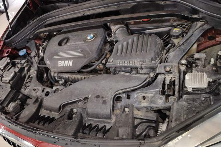 Used BMW X1 2018 sDrive18Li Luxury Model Engine Bay