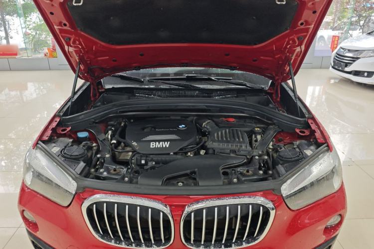 Used BMW X1 2018 sDrive18Li Fashion Model Engine Bay