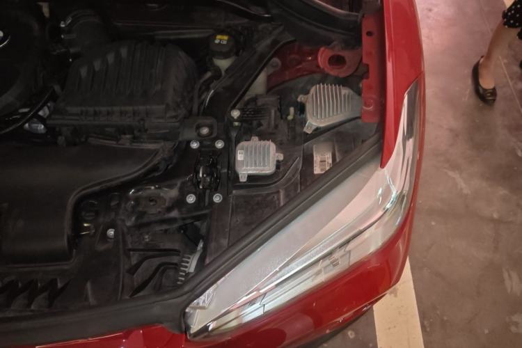 Used BMW X1 2018 sDrive20Li Leading Model Engine Bay Left