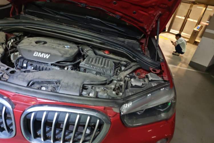 Used BMW X1 2018 sDrive18Li Luxury Model Engine Bay Left