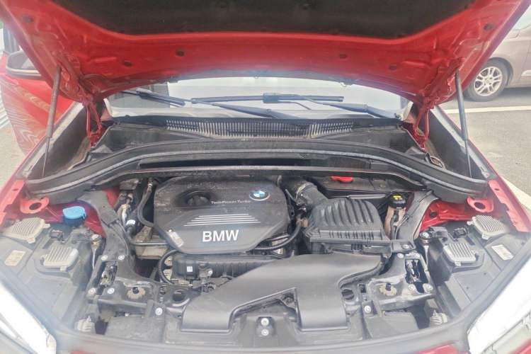 Used BMW X1 2018 sDrive18Li Luxury Model Engine Bay