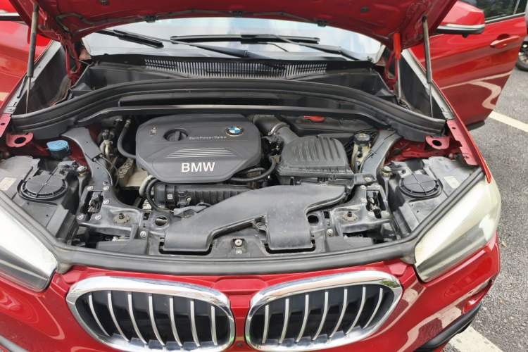 Used BMW X1 2018 sDrive18Li Fashion Model Engine Bay
