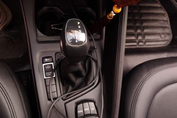 Used BMW X1 2018 sDrive20Li Leading Model Gear Lever
