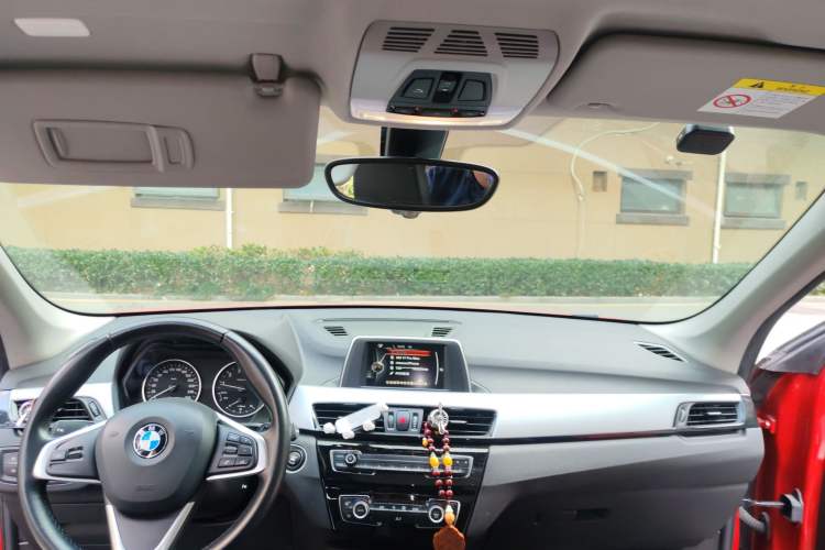 Used BMW X1 2018 sDrive20Li Leading Model Headliner