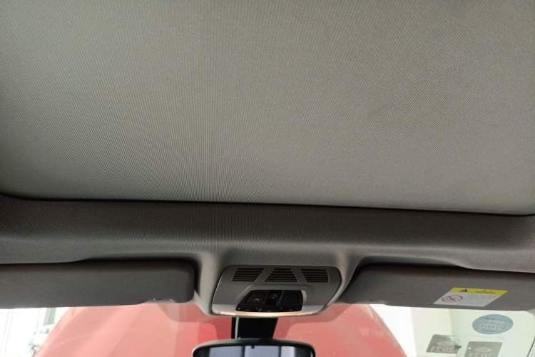 Used BMW X1 2018 sDrive20Li Leading Model Headliner