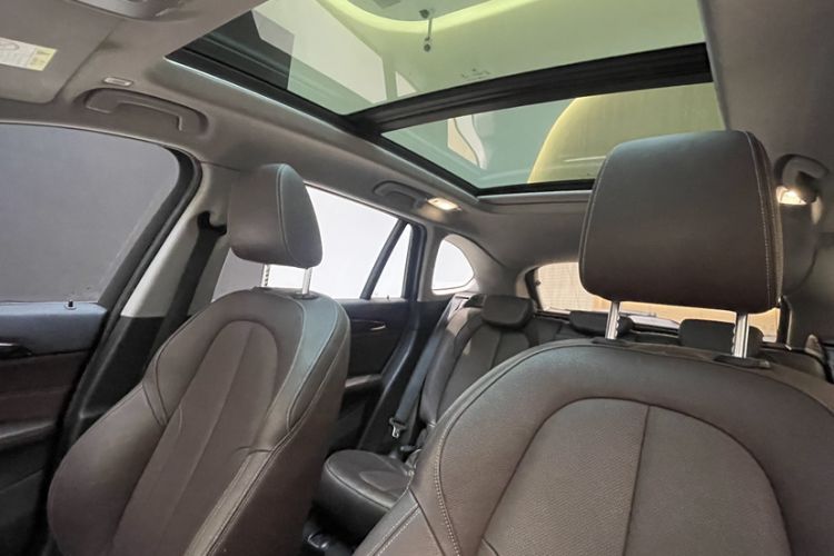 Used BMW X1 2018 sDrive18Li Luxury Model Interior 4