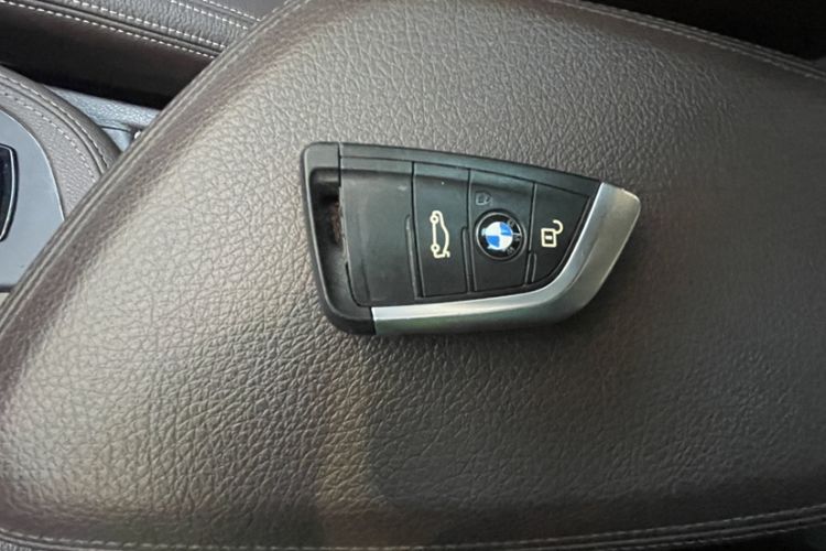 Used BMW X1 2018 sDrive18Li Luxury Model Interior 5