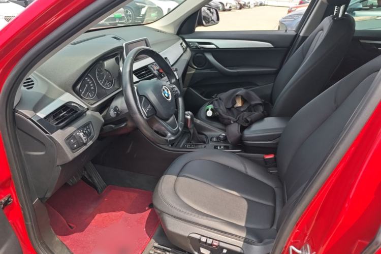 Used BMW X1 2018 sDrive18Li Fashion Model Left Front Seat