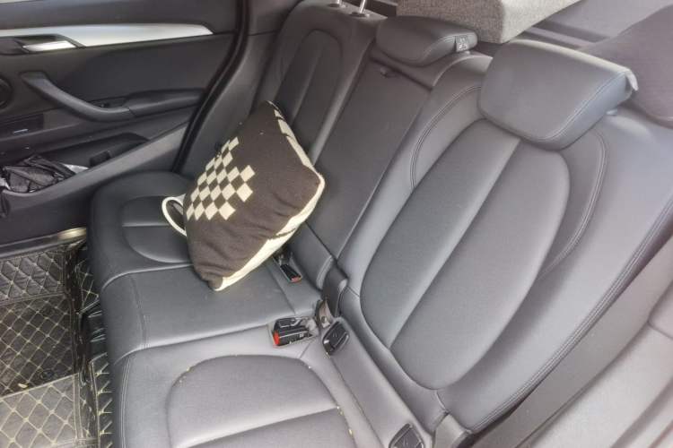 Used BMW X1 2018 sDrive18Li Fashion Model Left Rear Seat