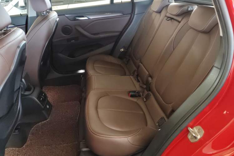 Used BMW X1 2018 xDrive20Li Luxury Edition Left Rear Seat