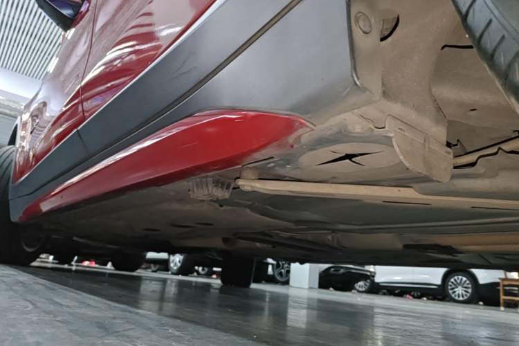 Used BMW X1 2018 sDrive18Li Luxury Model Left Side Sill