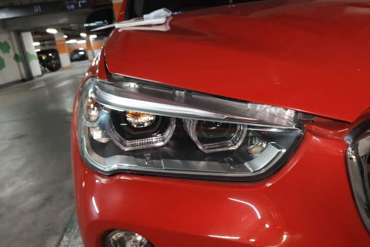 Used BMW X1 2018 sDrive18Li Luxury Model Right Front Headlight