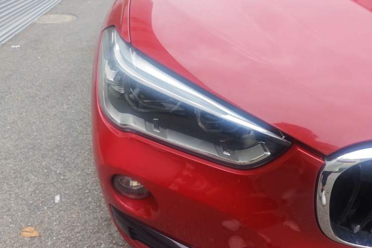 Used BMW X1 2018 sDrive18Li Luxury Model Right Front Headlight