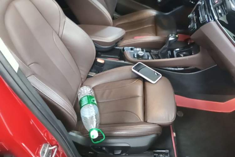 Used BMW X1 2018 sDrive18Li Luxury Model Right Front Seat